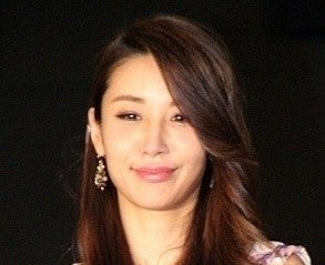 鈴木紗理奈、たむけんとの復縁を迷い中「戻すのか戻さないのか…」