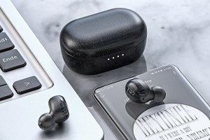 FiiO、カスタムBAドライバ搭載で約9,000円のスタンダード完全ワイヤレス