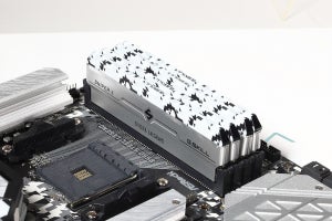 ASRock、G.SKILLメモリとコラボした「SNIPER X STEEL LEGEND Edition」