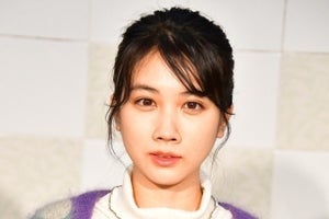 松本穂香、ジャルジャル『KOC』優勝を祝福「テレビの前でガチ号泣」