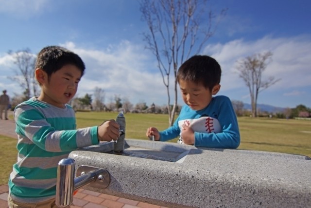 「俺にもどうなっちまうのかわかんねえ」すれ違った小学生がめちゃくちゃ渋い顔で言っていた理由とは? ツイッターで大人気 - 「ロマンを感じます」「小学生にとっては一大事」の声