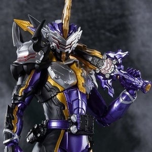 『仮面ライダーセイバー』カリバージャアクドラゴン立体化、闇黒剣月闇でアクション再現