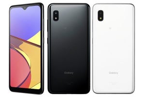 UQ mobile、エントリークラスの5.8型スマホ「Galaxy A21」