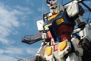 18mの原寸大ガンダムが動いた！ 「GUNDAM FACTORY YOKOHAMA」レポート - 5GでVR×ガンダムの体験も