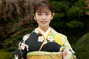 小芝風花、今年の思い出は「甲斐よしひろさんからギターを頂いたこと」