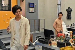 『仮面ライダーゼロワン』映画で1000％元社長とアキラ100%が対決