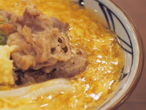 丸亀製麺冬の定番「肉たまあんかけうどん」で心と身体があったまる