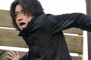 高所恐怖症・藤原竜也が飛び降り、竹内涼真は列車の上で…絶体絶命アクションの裏側