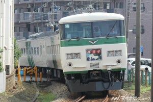 伊豆箱根鉄道、特急「踊り子」新旧車両の記念乗車券セット2/21発売