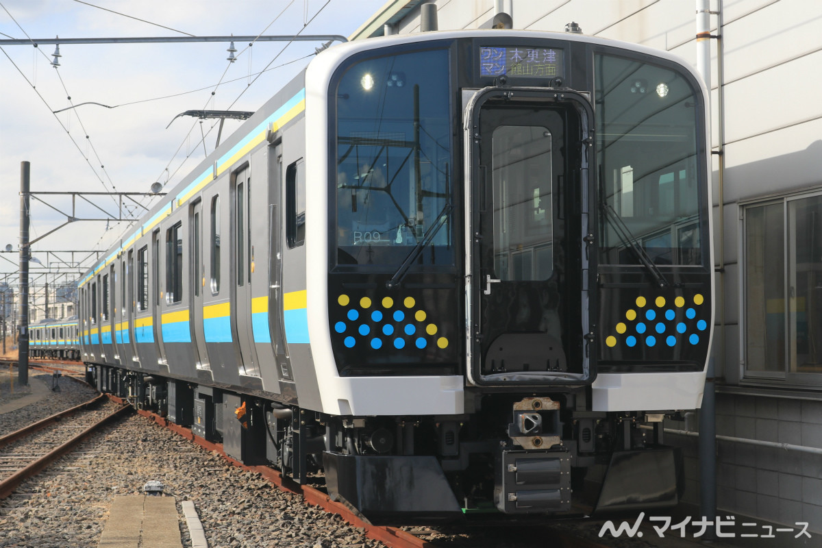 JR東日本E131系、新型車両を公開 - デビューに先立ち展示会も開催