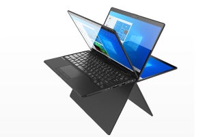 富士通、ペン内蔵の軽量13.3型2in1 PCに第11世代Intel Coreモデル