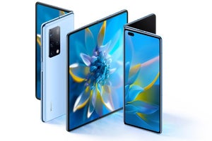 HUAWEI、折りたたみ5Gスマホ「Mate X2」発表、デュアルスクリーンを採用