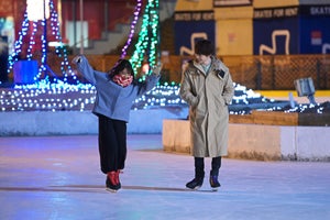 『ボス恋』“奈未”上白石萌音＆“潤之介”玉森裕太、胸キュン遊園地デート