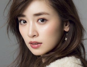 泉里香、連続ドラマに初主演! 才色兼備のエリート社員が年下ダメ社員に恋