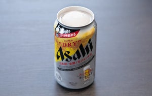 ビール缶から泡があふれ出す!? - 「アサヒスーパードライ 生ジョッキ缶」を飲んでみた