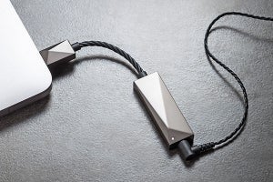 Astell&Kern“シグネチャーサウンド”が楽しめる、USB-CポータブルDAC