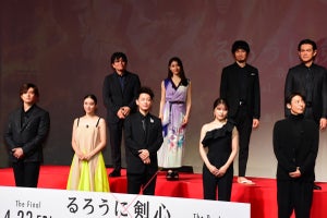 佐藤健・新田真剣佑ら、『るろ剣』豪華キャスト集結! 全世界配信数集計も…「かなりの数」