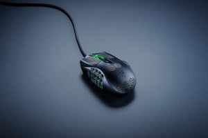 Razer、六角形や長方形にカットされたゲーミングデバイス用グリップテープ