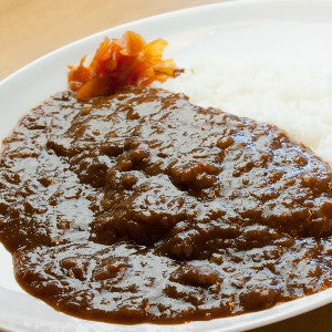 神戸の隠れた名店 「神戸ステーキ雅」、人気旨辛ビーフ煮込みカレーの通信販売を開始!