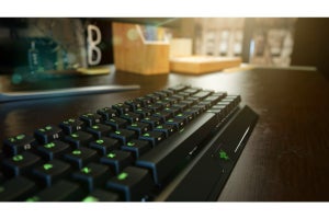 Razer、シリーズ65％サイズのワイヤレスキーボード「BlackWidow V3 Mini HyperSpeed」