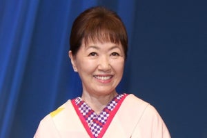 浅田美代子、樹木希林さんの着物で授賞式に登壇　助演女優賞「うれしい」