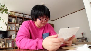 「自分は本当に生まれてきてよかったのか?」…心に傷を抱えた娘が里親と“実の母親捜し”