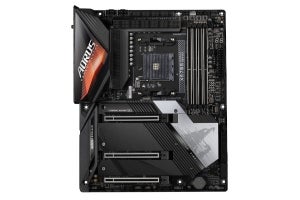 GIGABYTE、AMD X570チップセットを搭載するファンレス仕様のマザーボード2製品