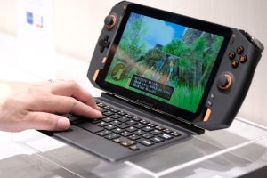 ゲームパッド一体型なWindows 10搭載UMPC「ONEXPLAYER」を見てきた！