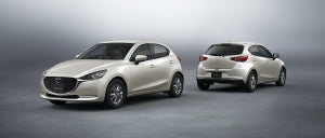 「MAZDA2」を改良し、燦々と輝く太陽の光をイメージした特別仕様車を追加