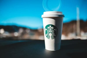 スタバのサイズ･量を解説! お得なサイズや定番メニューの値段比較も紹介