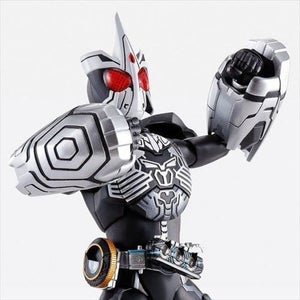 『仮面ライダーオーズ』超重量級「サゴーゾコンボ」が真骨彫製法で立体化