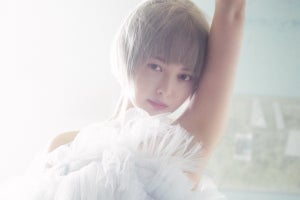 玉城ティナ、10周年記念写真集を24歳誕生日に発売「いつも本当に感謝」