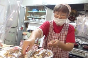 焼きそば屋店主、「おいしいんだよ」とカップ焼きそばを売ってしまう