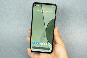 Pixel 5a (5G)レビュー - 前フラッグシップと並ぶ性能、でも高コスパ！