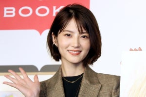 若月佑美、美ボディ披露の写真集　父親は見るのを拒否「恥ずかしい」