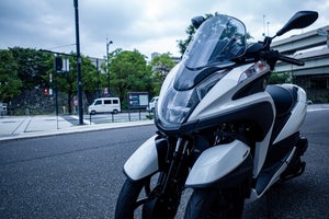 バイクから離れて10数年、また乗りたいけど怖い - だから三輪バイク「トリシティ」に乗ってみた