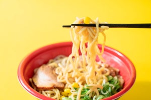 ファミマの温かい麺シリーズがそば・うどん・ラーメンをリニューアル!