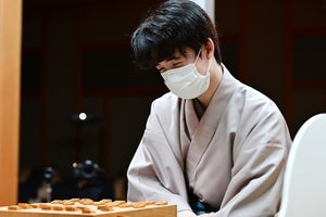 藤井将棋の強さが凝縮された一局！　藤井聡太三冠が竜王戦第１局を制する