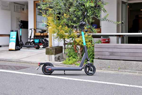 電動キックボードの未来はどうなる? 東京海上と組むLUUPの意図