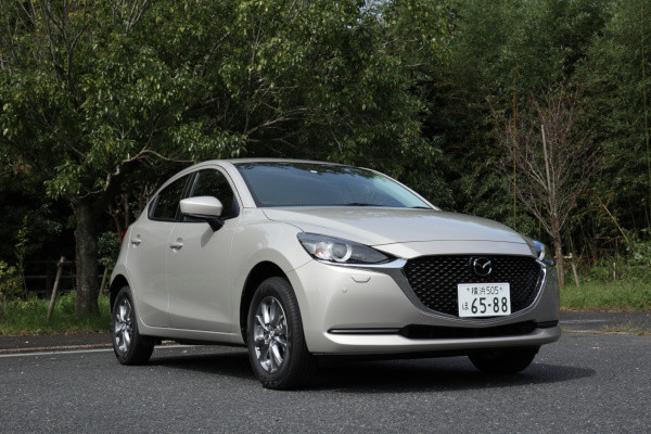 小型車市場に新車続々! 今あえて考える「MAZDA2」の現在地