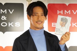 小林直己エッセイ本へのTAKAHIRO・白濱らの感想は　メンディーとの奇跡も