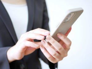 勤怠連絡をメールで送る際のポイントとは? 件名や英文での例文も紹介