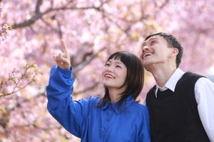 未婚で「恋人がいる」は33%、コロナ禍で恋愛・結婚の意向に変化はあった?