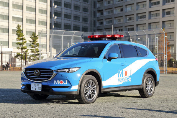 マツダ「CX-8」が法務省特別機動警備隊の指揮官車に! いったいなぜ?