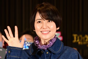 長澤まさみ、小手伸也からの「背中で語る」絶賛に照れ「けっこう大きいので…」