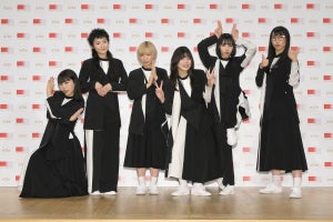 BiSH、今年の漢字は“笑”「6人で笑っているときがすごく楽しい」