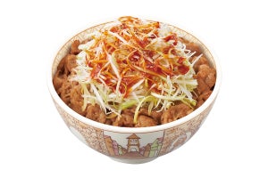 すき家、特製赤だれとブラックペッパーが旨辛な「赤だれ白髪ねぎ牛丼」発売