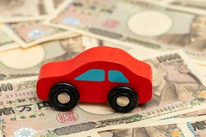 子育て世帯「自家用車にかかる費用が家計を圧迫している」は62% - 月いくら?