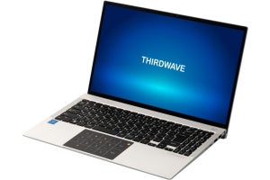 サードウェーブ、細長いテンキーを搭載する15.6インチノートPC「THIRDWAVE VF-AD5」