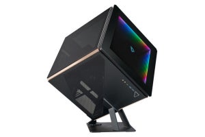 今週の秋葉原情報 - 角で立つキューブケースがAZZAから、RazerのARGB LED搭載ファンも発売に